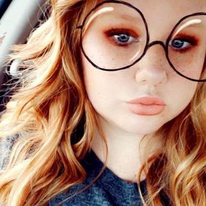 Meet your Posher, Bailey